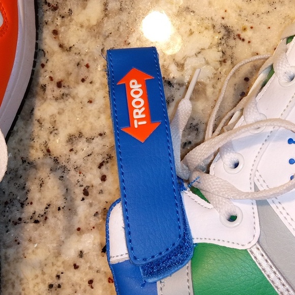 Troop - Picture 3 of 8